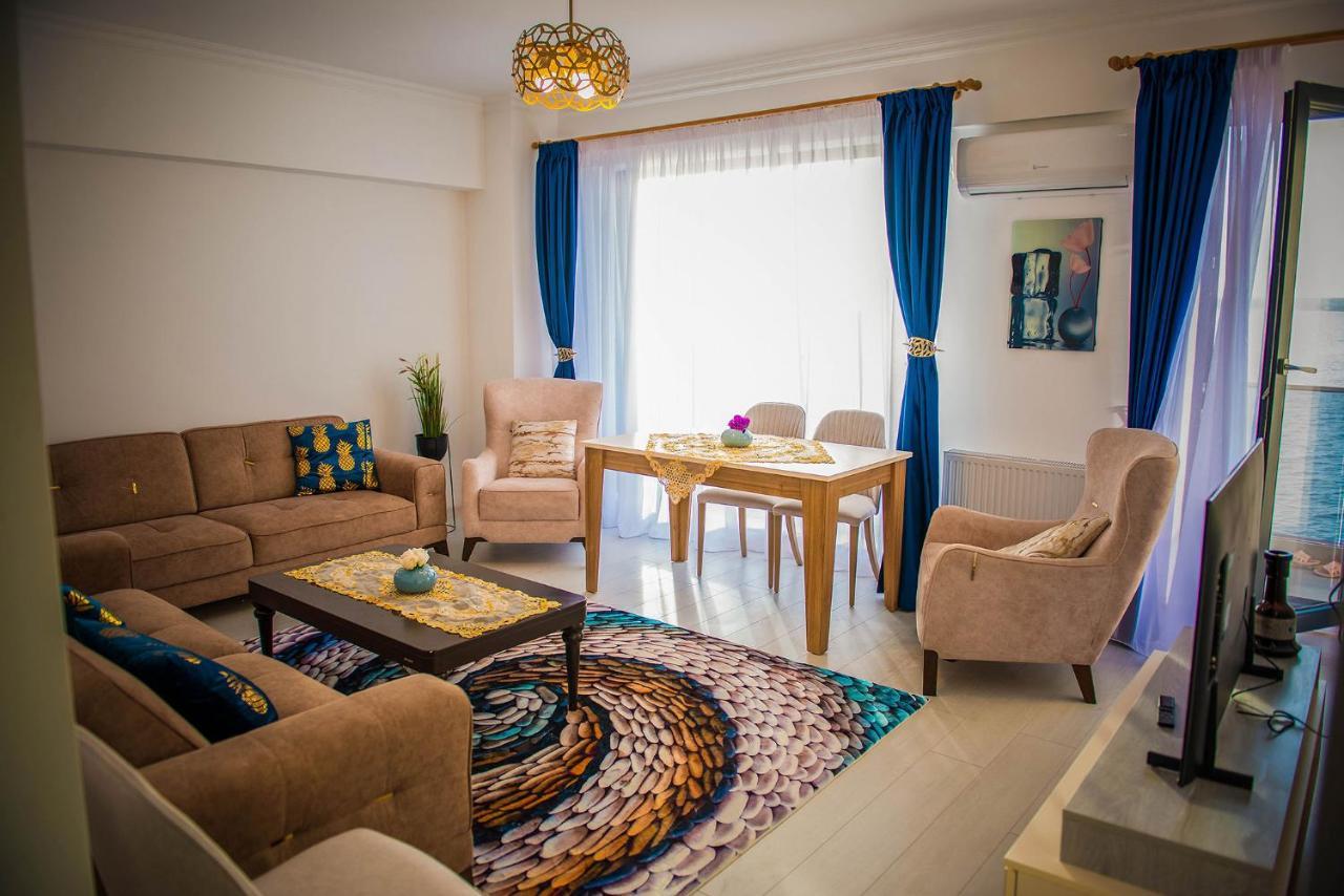 Konak Solid Residence Mamaia Butoaie ママイア エクステリア 写真