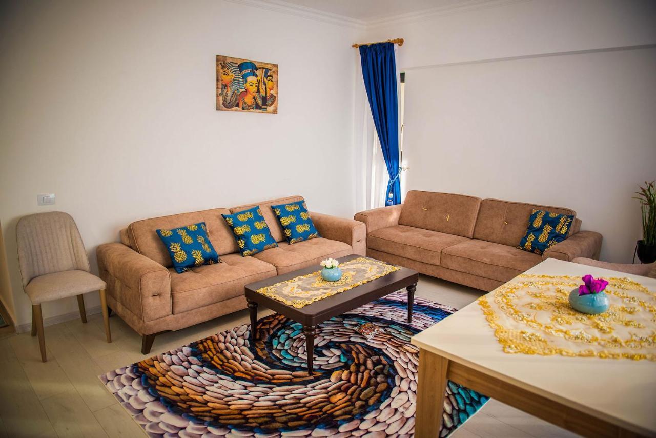 Konak Solid Residence Mamaia Butoaie ママイア エクステリア 写真