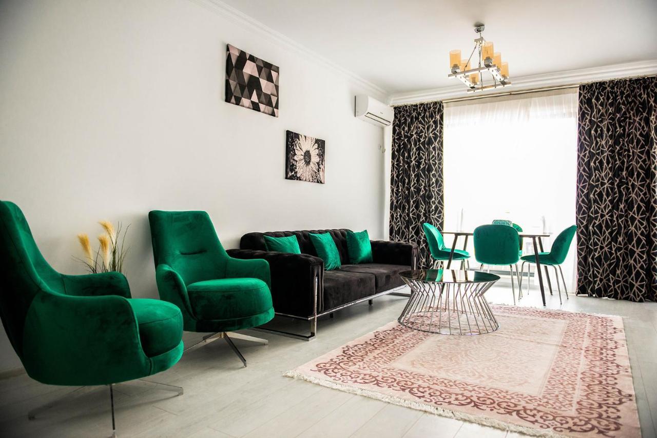 Konak Solid Residence Mamaia Butoaie ママイア エクステリア 写真