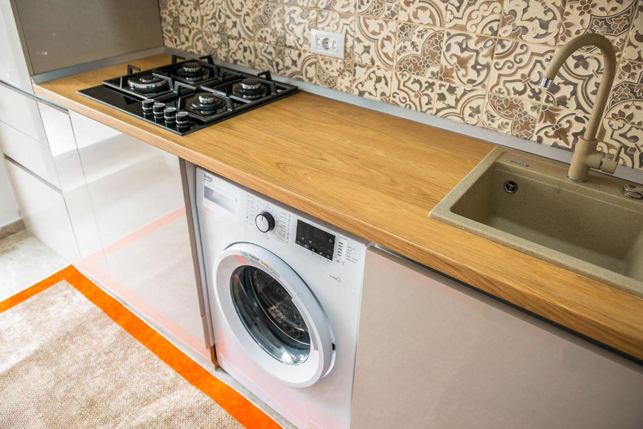 Konak Solid Residence Mamaia Butoaie ママイア エクステリア 写真