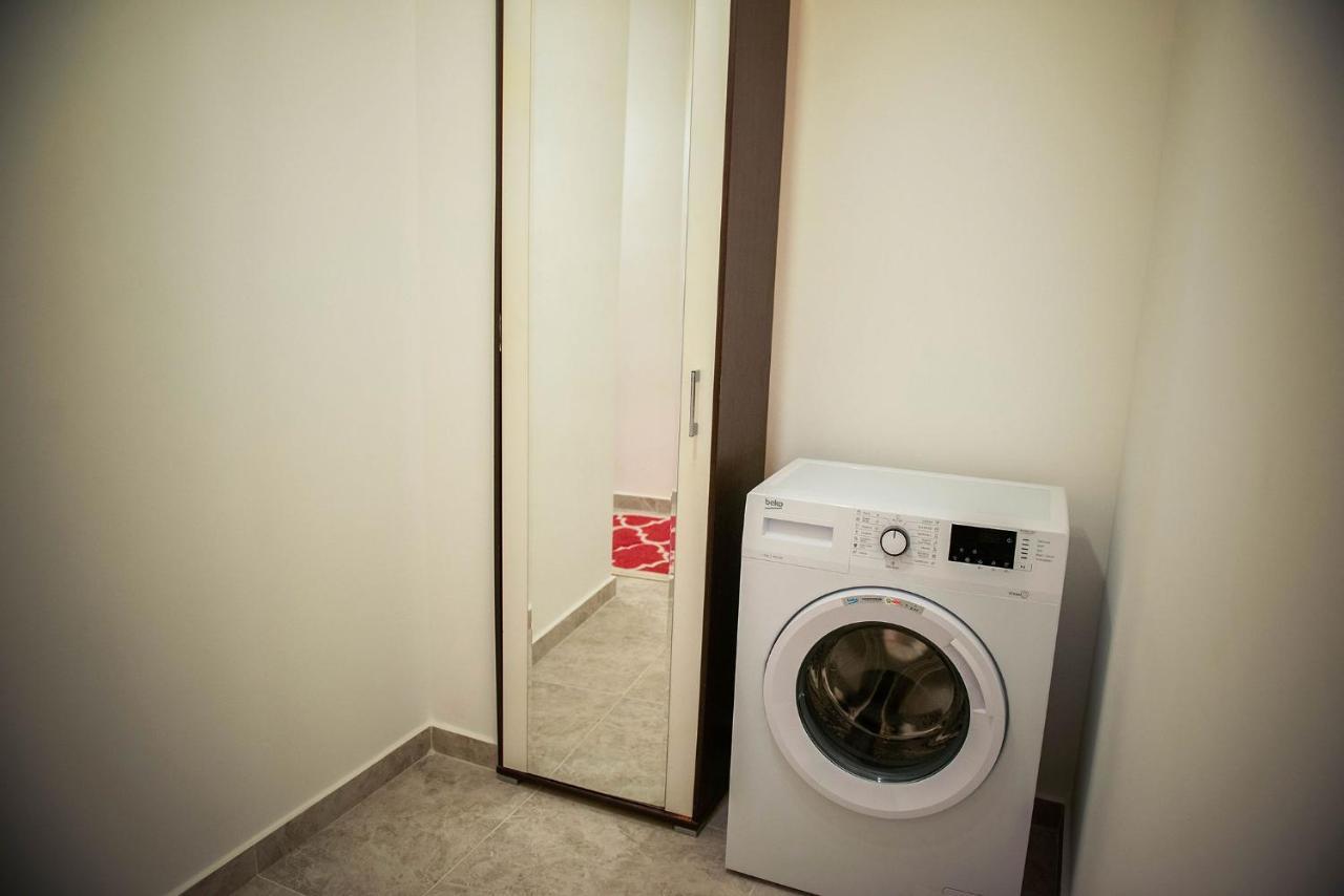 Konak Solid Residence Mamaia Butoaie ママイア エクステリア 写真