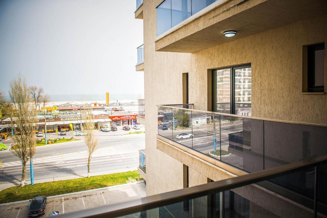 Konak Solid Residence Mamaia Butoaie ママイア エクステリア 写真