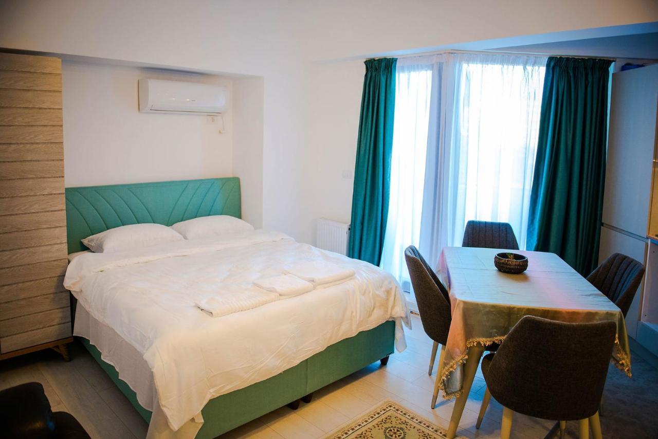 Konak Solid Residence Mamaia Butoaie ママイア エクステリア 写真