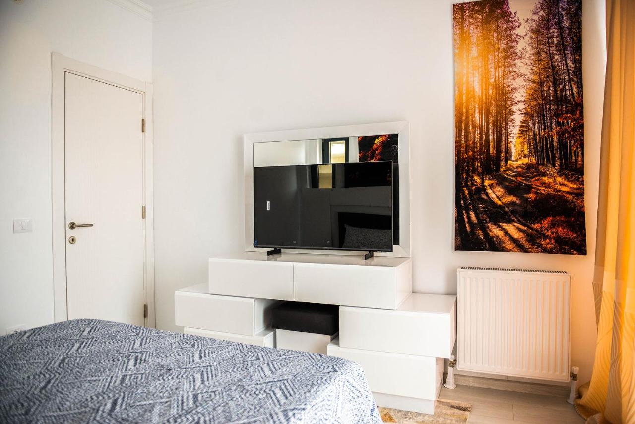 Konak Solid Residence Mamaia Butoaie ママイア エクステリア 写真